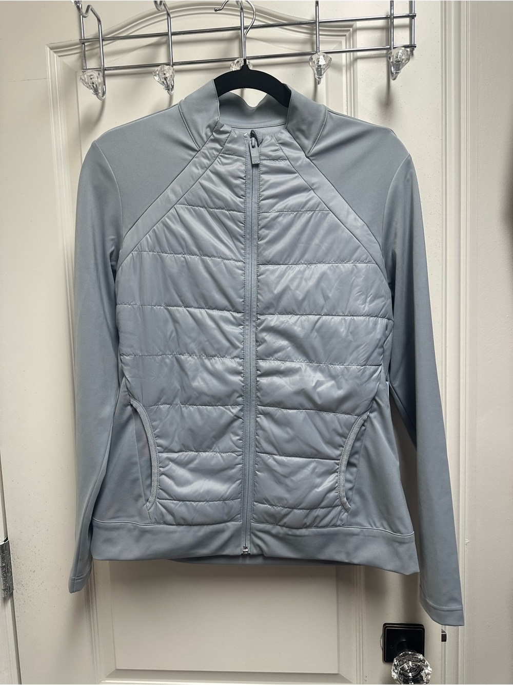 NWT Southern Tide Light Blue Quilted Hybrid Jacket